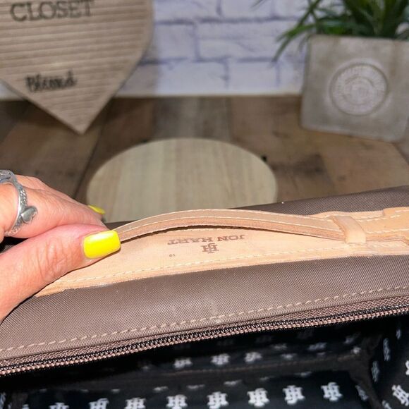 Jon Hart Espresso Coated Canvas Travel Kit - Picture 9 of 14